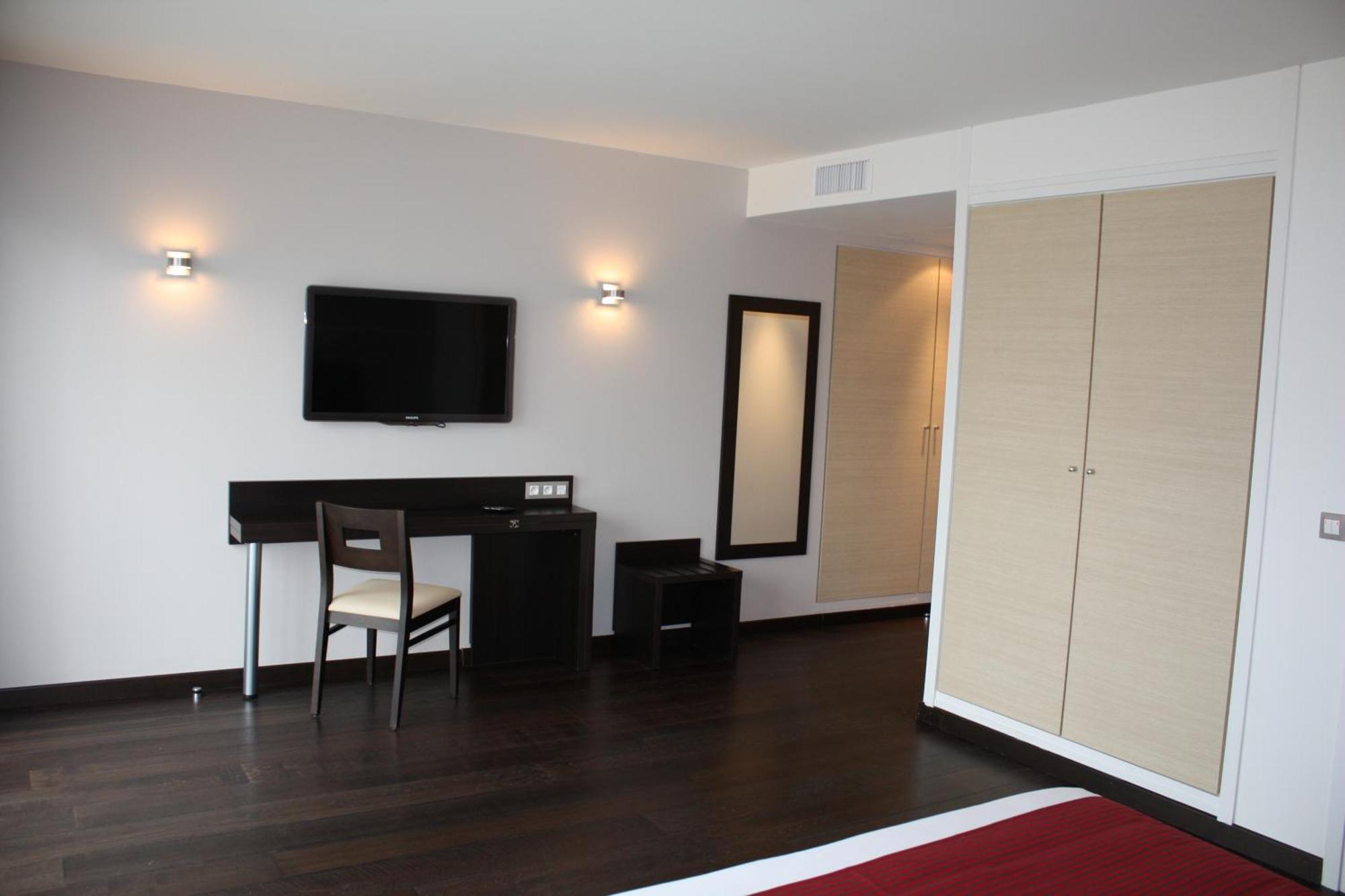Logis Hotel Terre De Loire Belleville-sur-Loire المظهر الخارجي الصورة