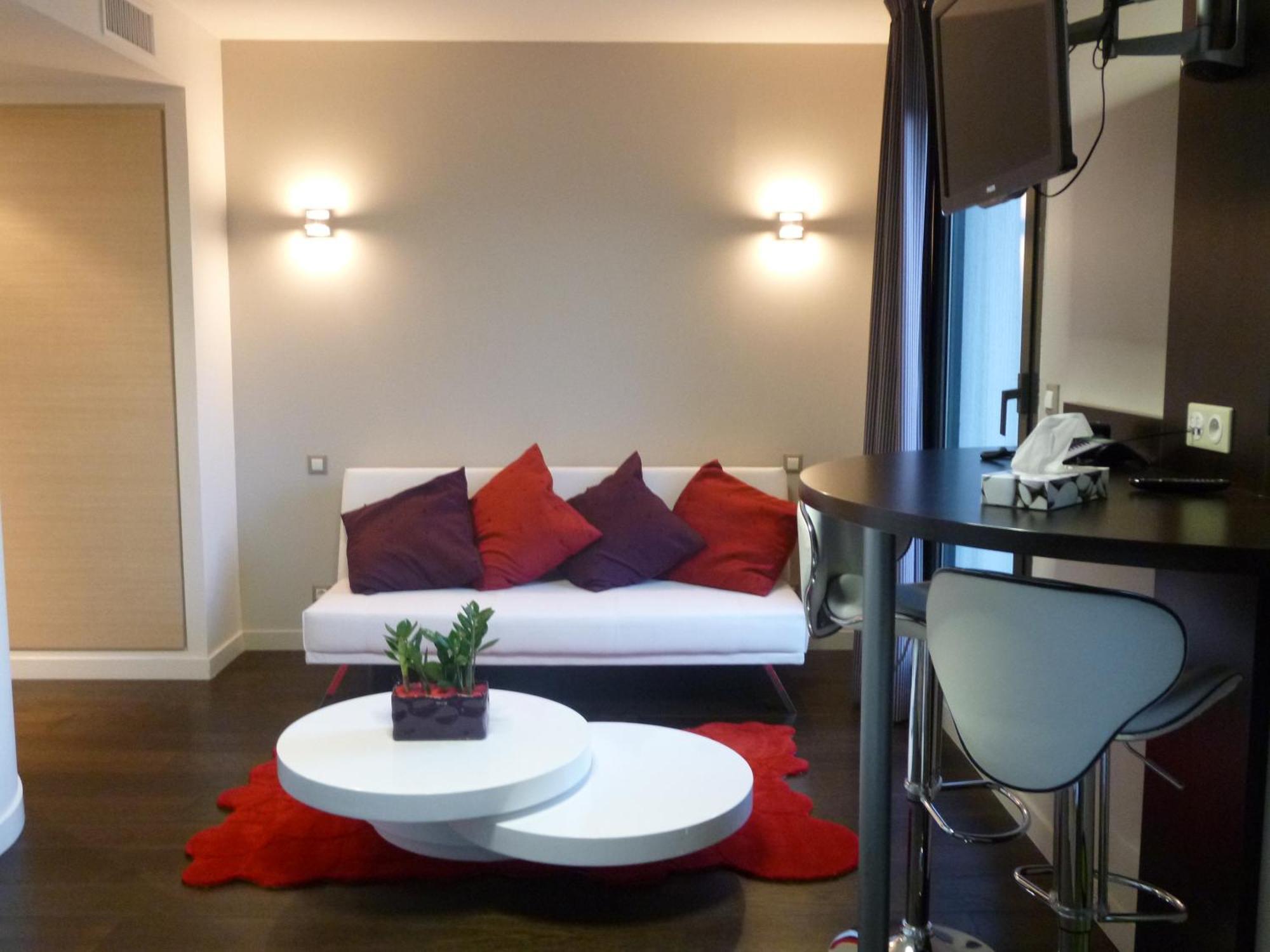 Logis Hotel Terre De Loire Belleville-sur-Loire المظهر الخارجي الصورة