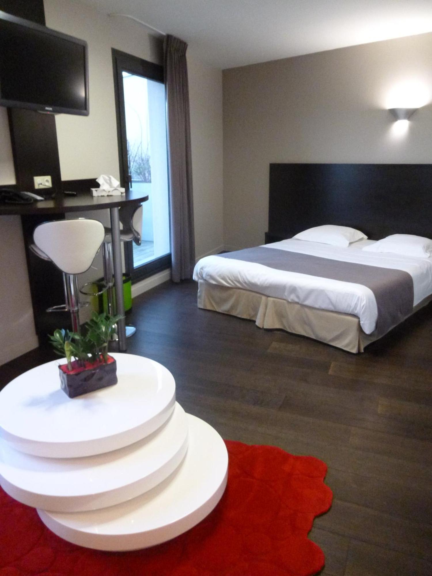 Logis Hotel Terre De Loire Belleville-sur-Loire المظهر الخارجي الصورة